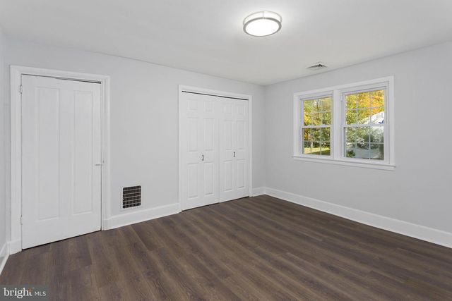 36 CHESTERFIELD RD, Columbus, NJ 08022