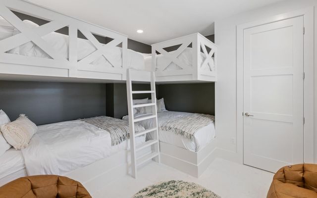 124 Mountain Top Dune Dr, Santa Rosa Beach, FL 32459