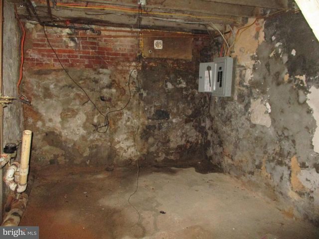 423 N 2ND ST, Reading, PA 19601