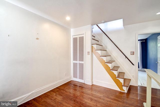 111 S CHESTER ST, Baltimore, MD 21231