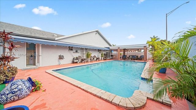 13430 SW 25th St, Miami, FL 33175