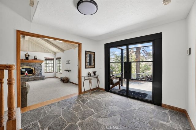 1198 Montreal Drive, Lake Arrowhead, CA 92352