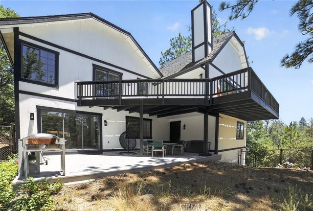 1198 Montreal Drive, Lake Arrowhead, CA 92352