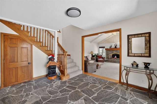 1198 Montreal Drive, Lake Arrowhead, CA 92352