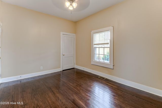 108 N 8th Street, Wilmington, NC 28401