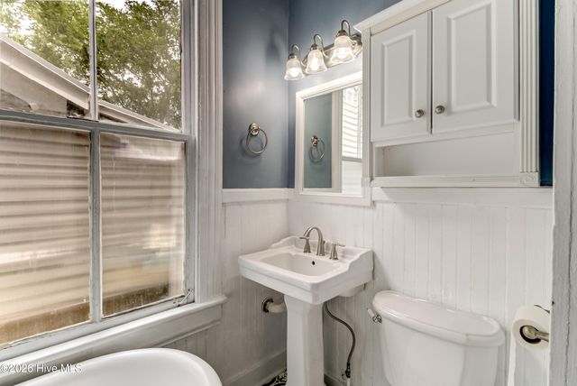 108 N 8th Street, Wilmington, NC 28401
