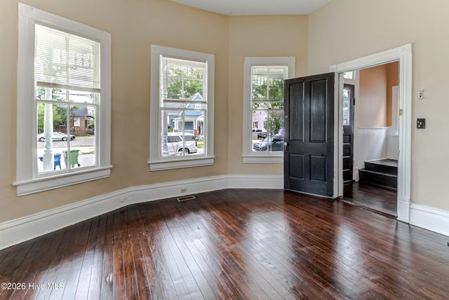 108 N 8th Street, Wilmington, NC 28401