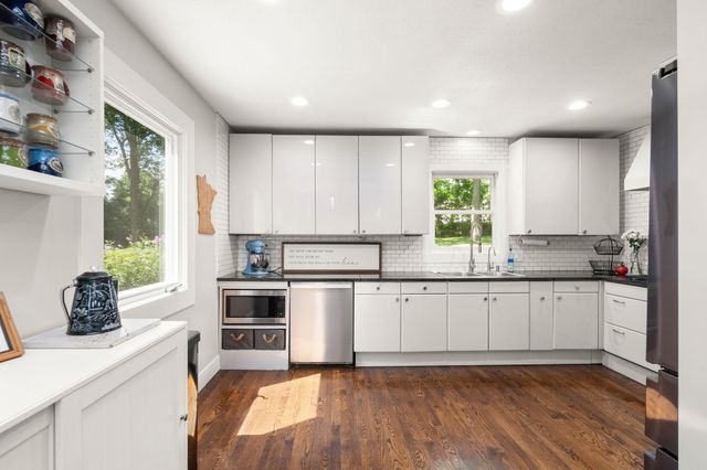 8315 Greenfield Road, Loretto, MN 55357