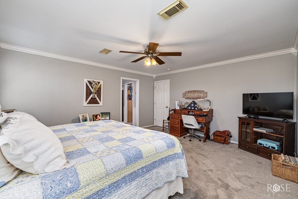 Image 18 of property listing at 2402 Fairview School Rd, San Angelo, TX 76904