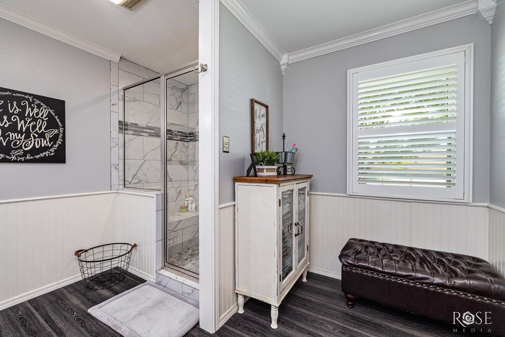 Image 21 of property listing at 2402 Fairview School Rd, San Angelo, TX 76904