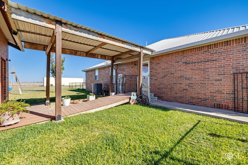 Image 28 of property listing at 2402 Fairview School Rd, San Angelo, TX 76904