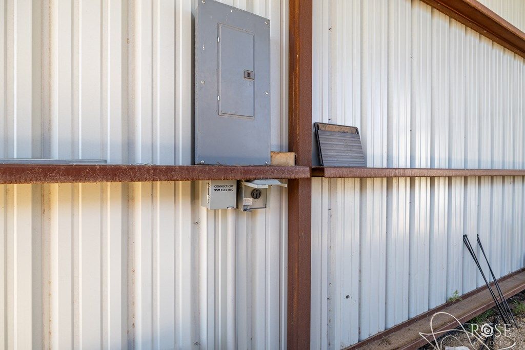 Image 31 of property listing at 2402 Fairview School Rd, San Angelo, TX 76904