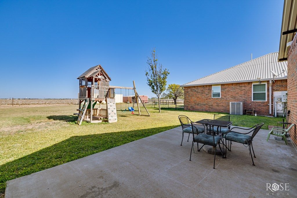 Image 32 of property listing at 2402 Fairview School Rd, San Angelo, TX 76904