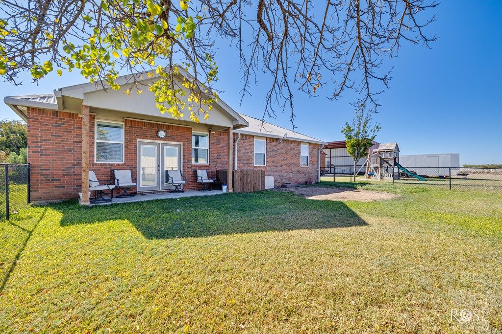 Image 36 of property listing at 2402 Fairview School Rd, San Angelo, TX 76904