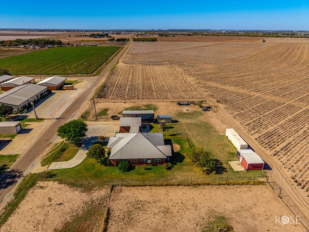 Image 42 of property listing at 2402 Fairview School Rd, San Angelo, TX 76904