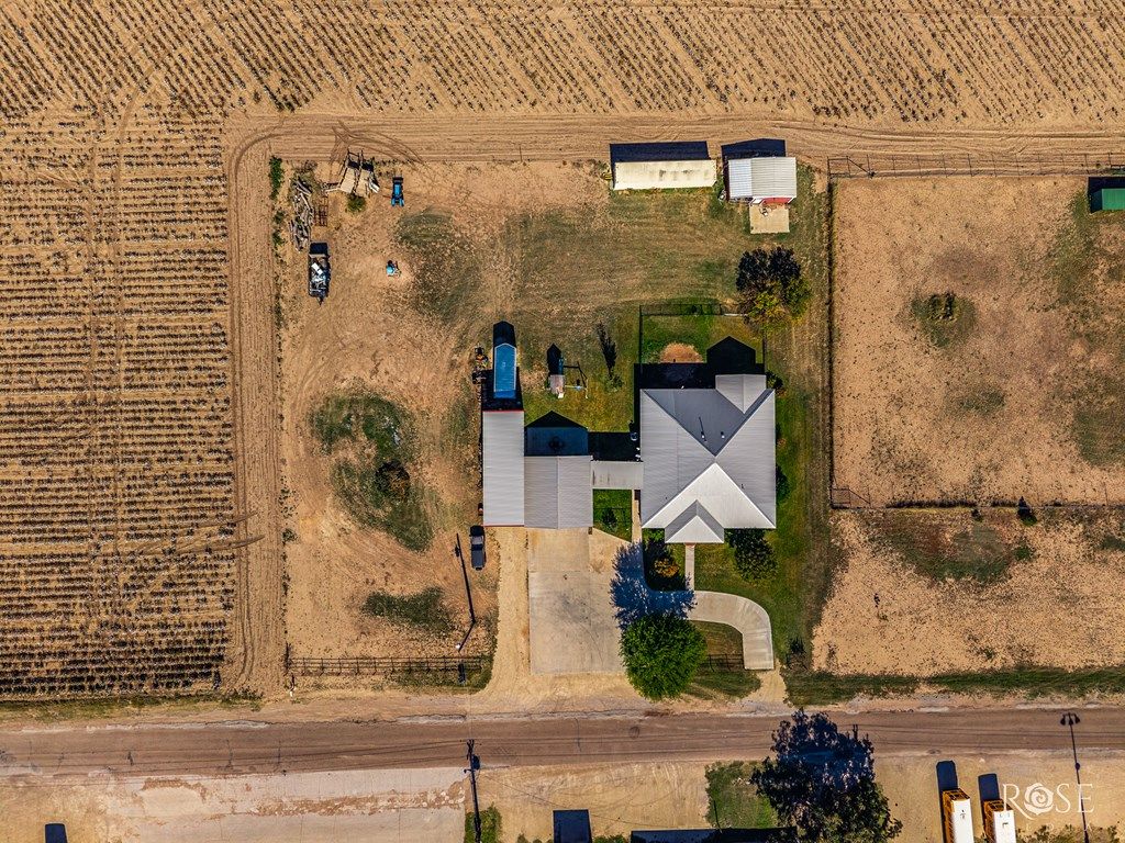 Image 45 of property listing at 2402 Fairview School Rd, San Angelo, TX 76904