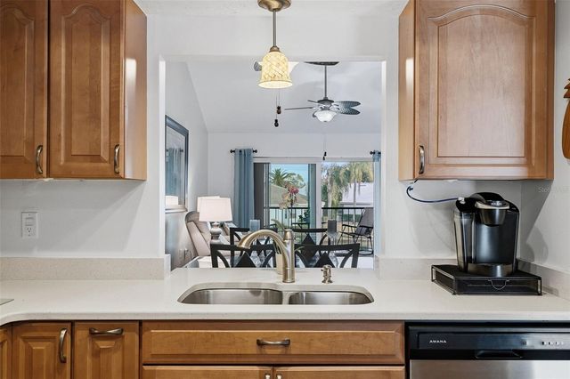 1100 CAPRI ISLES BOULEVARD 328, Venice, FL 34292