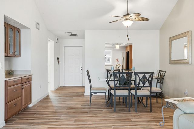 1100 CAPRI ISLES BOULEVARD 328, Venice, FL 34292