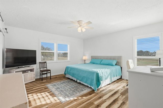 1100 CAPRI ISLES BOULEVARD 328, Venice, FL 34292