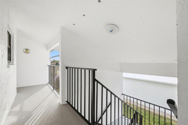 1100 CAPRI ISLES BOULEVARD 328, Venice, FL 34292