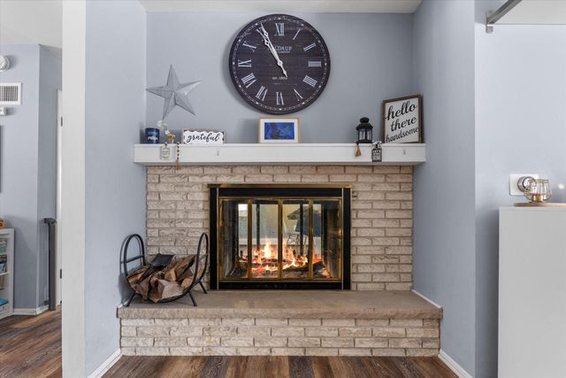 12135 W Luther AVENUE, Hales Corners, WI 53130