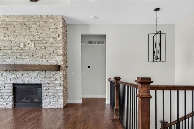 24818 W 89th Street, Lenexa, KS 66227