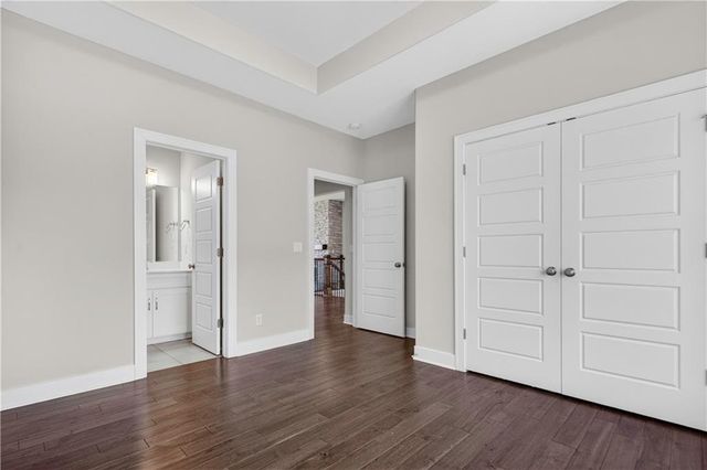 24818 W 89th Street, Lenexa, KS 66227