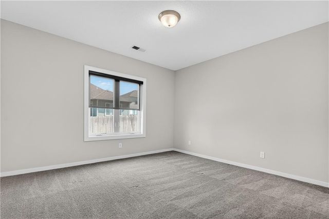 24818 W 89th Street, Lenexa, KS 66227