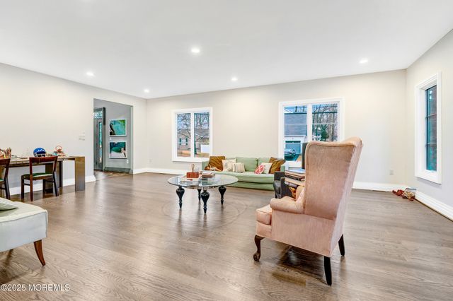 450 Wells Avenue, Oakhurst, NJ 07755