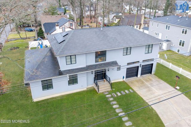 450 Wells Avenue, Oakhurst, NJ 07755