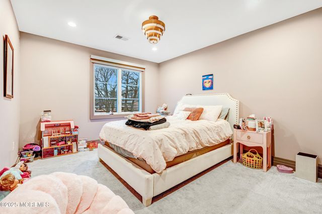 450 Wells Avenue, Oakhurst, NJ 07755