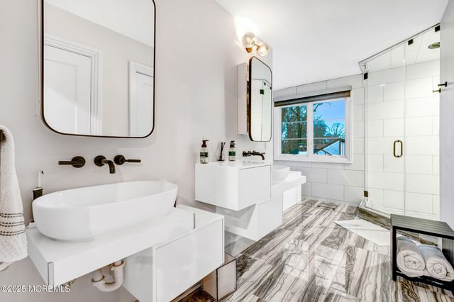 450 Wells Avenue, Oakhurst, NJ 07755