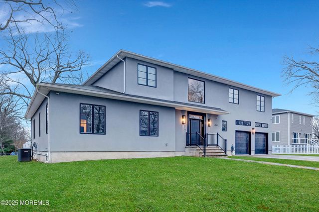 450 Wells Avenue, Oakhurst, NJ 07755