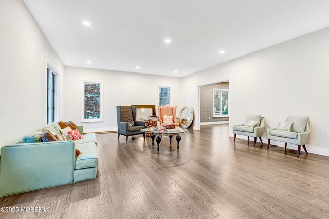 450 Wells Avenue, Oakhurst, NJ 07755