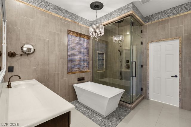 120 Emerald Dunes Circle, Henderson, NV 89052