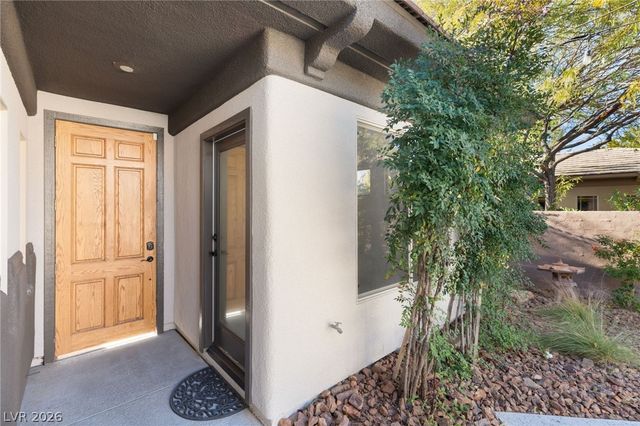 120 Emerald Dunes Circle, Henderson, NV 89052