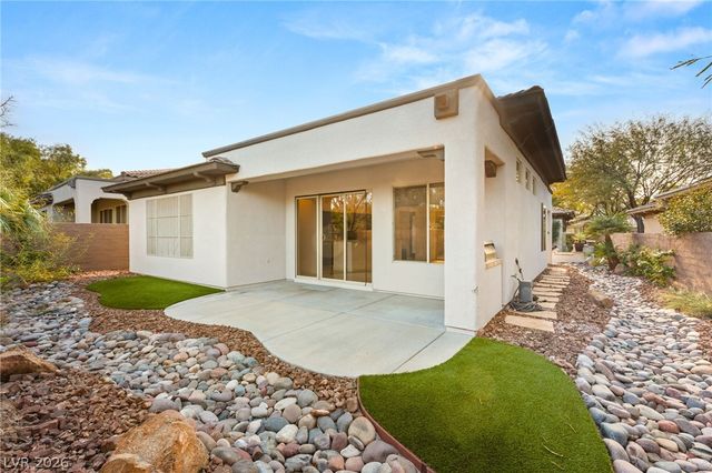 120 Emerald Dunes Circle, Henderson, NV 89052