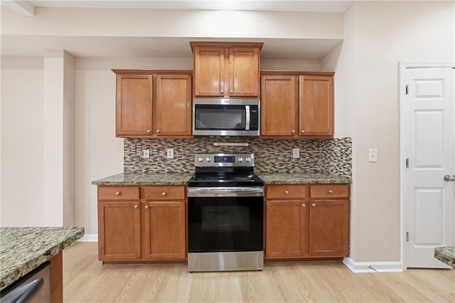 3110 Pittard Hill Point, Duluth, GA 30096