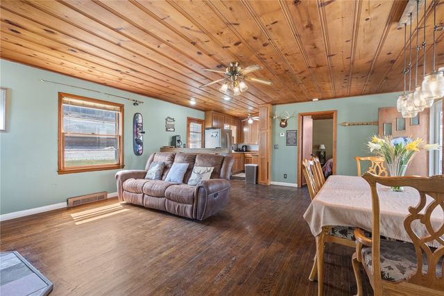 1138 Mallard Drive, Diamond City, AR 72644