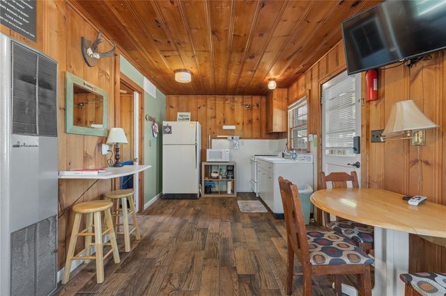 1138 Mallard Drive, Diamond City, AR 72644