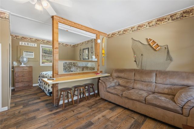 1138 Mallard Drive, Diamond City, AR 72644