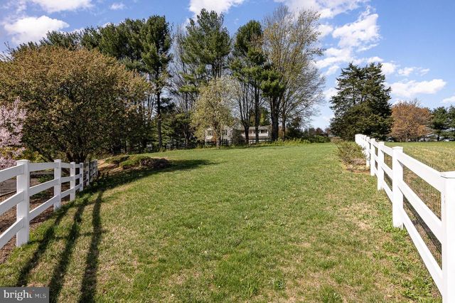 7421 HAWKINS CREAMERY RD, Gaithersburg, MD 20882