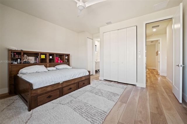 8118 NW 46th Ter, Doral, FL 33166