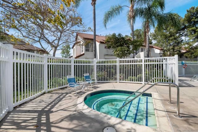 11525 Caminito La Bar 49, San Diego, CA 92126