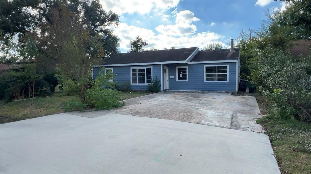 4311 Busiek Street, Houston, TX 77022