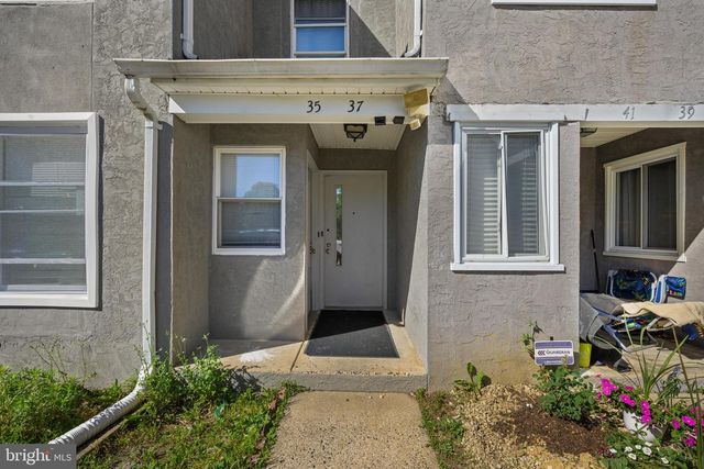 37 BUTTONWOOD RD, Voorhees, NJ 08043