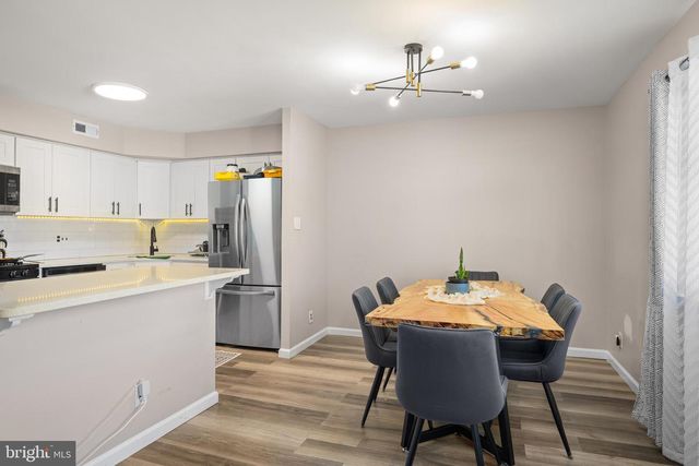37 BUTTONWOOD RD, Voorhees, NJ 08043