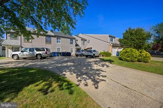 37 BUTTONWOOD RD, Voorhees, NJ 08043