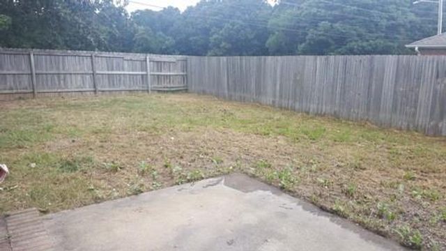 1 Holly Drive, Bentonville, AR 72712