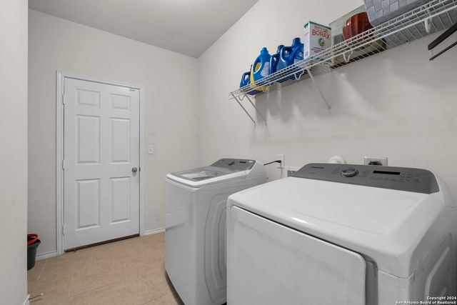 7227 MARINA DEL REY, Converse, TX 78109